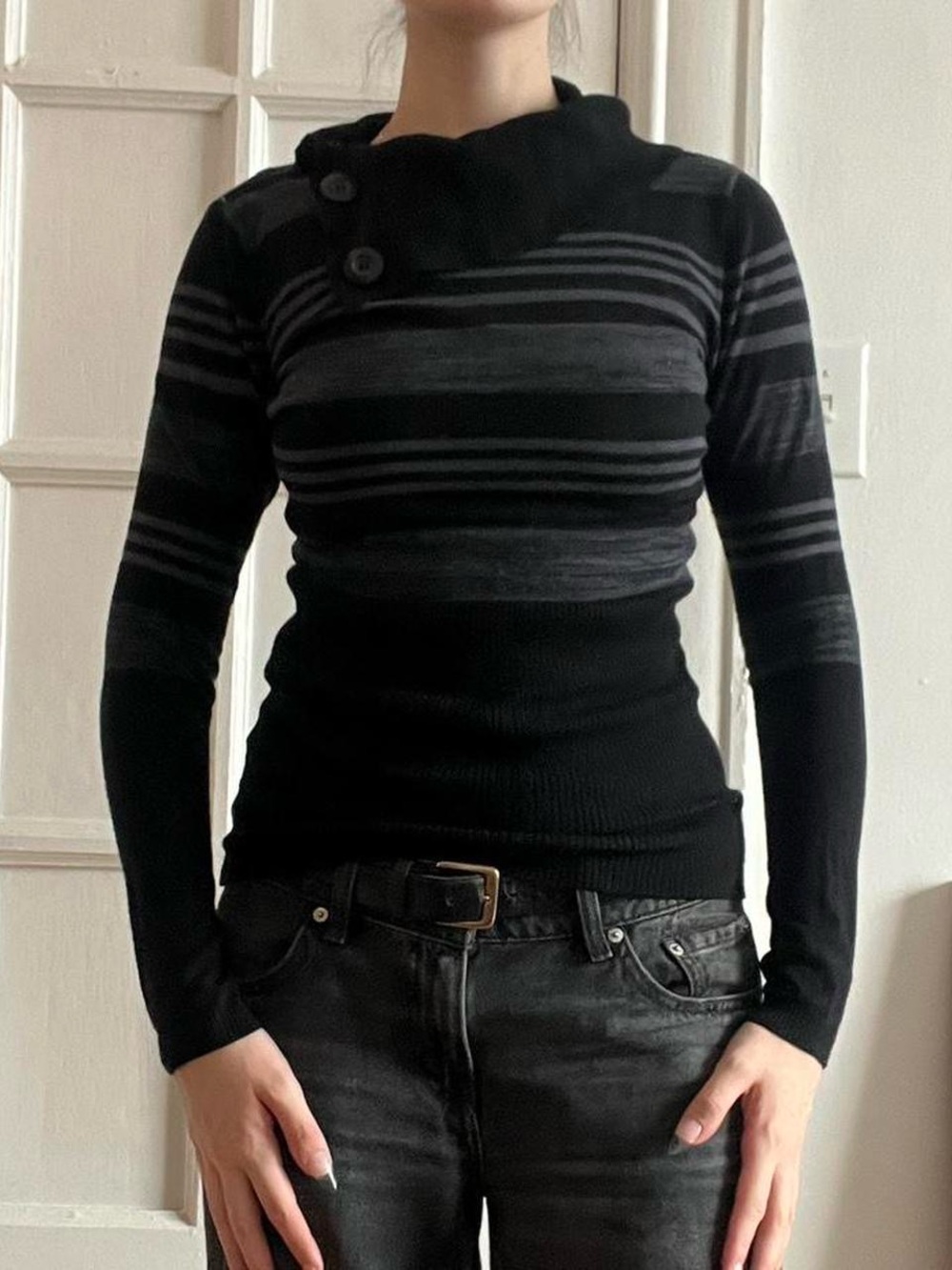 Size Small Ilanco Knit Striped Sweater